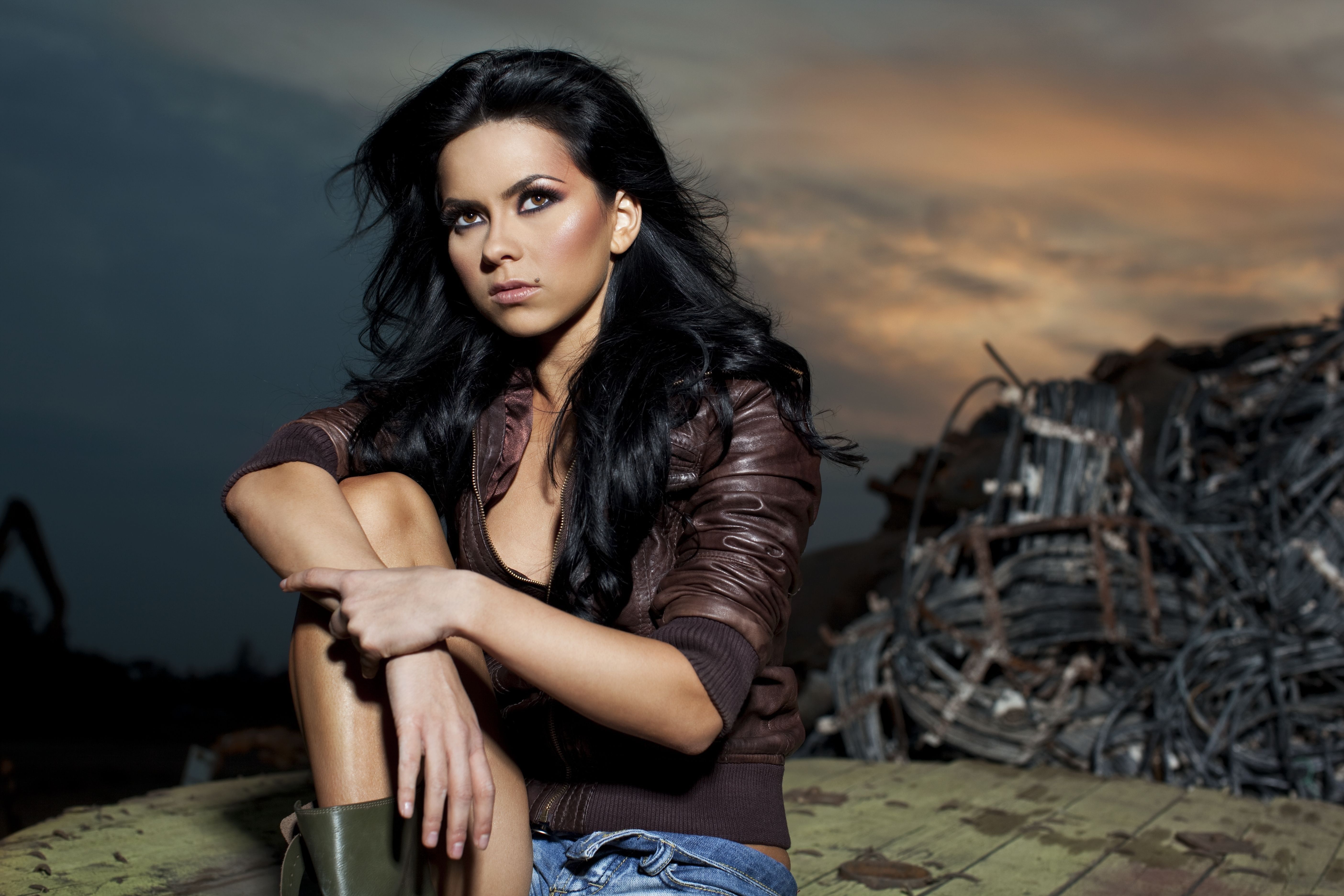 5616x3744 Elena Alexandra Apostoleanu Wallpaper