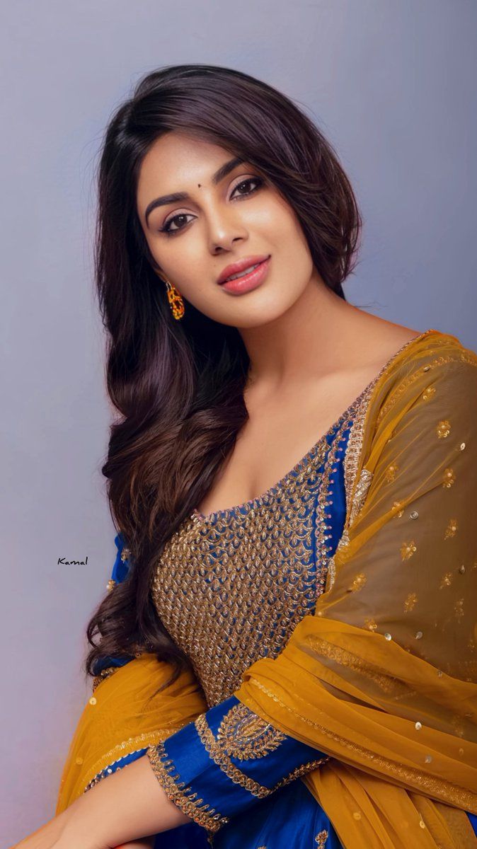 674x1200 Samyuktha Menon' : HD Wallpaper Retouch Works!❤️