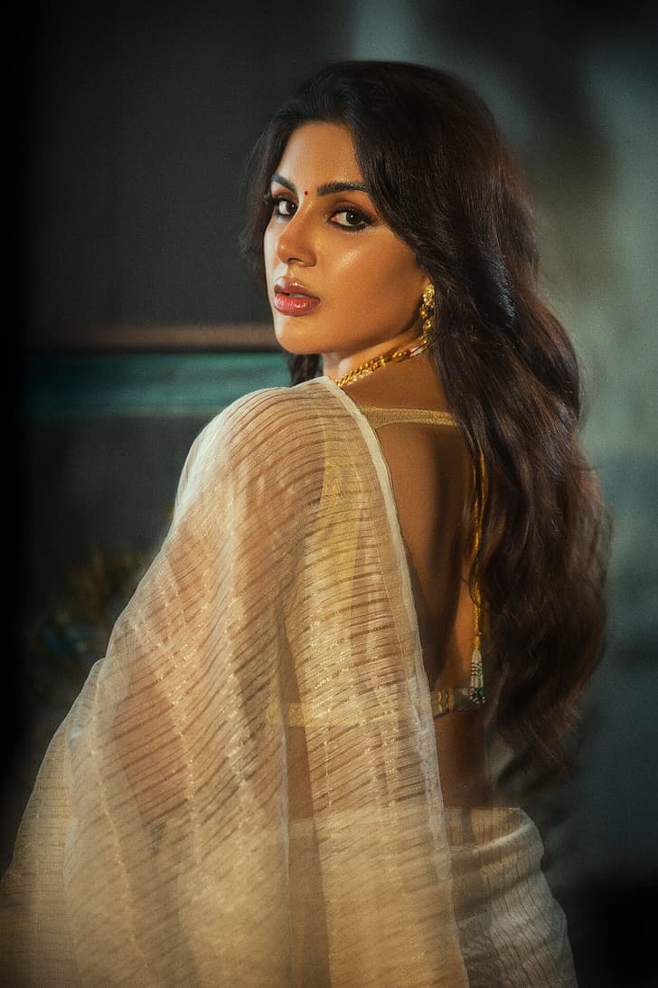 728x1092 Samyuktha 1080P, 2K, 4K, 5K HD wallpaper free download