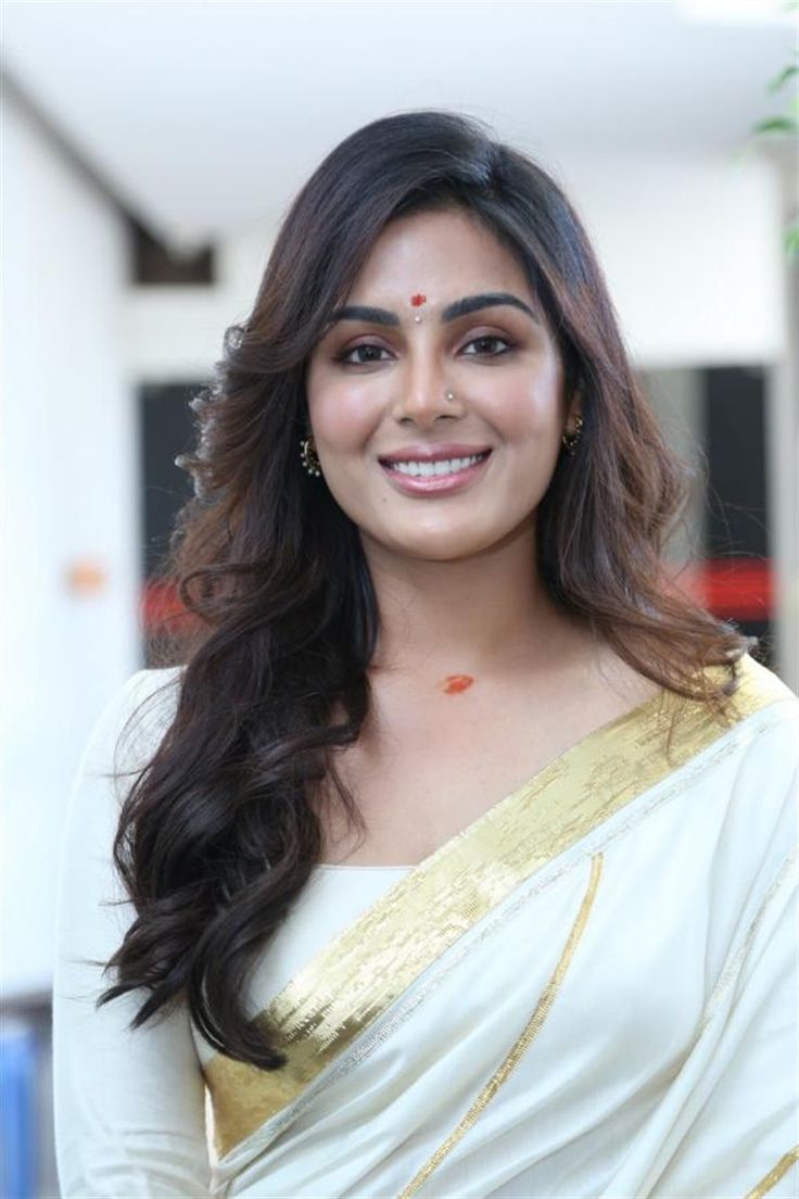 736x1104 Samu ideas. beautiful indian actress, beautiful women naturally, beautiful blonde girl