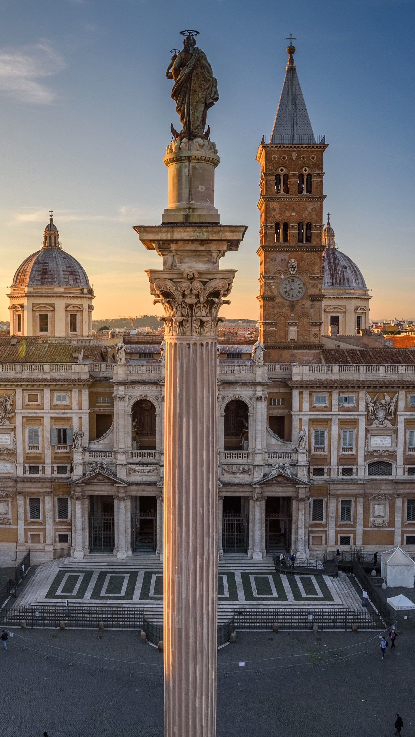 1440x2560 Square Building Church House In Italy Rome 4K 5K HD Travel Wallpaper