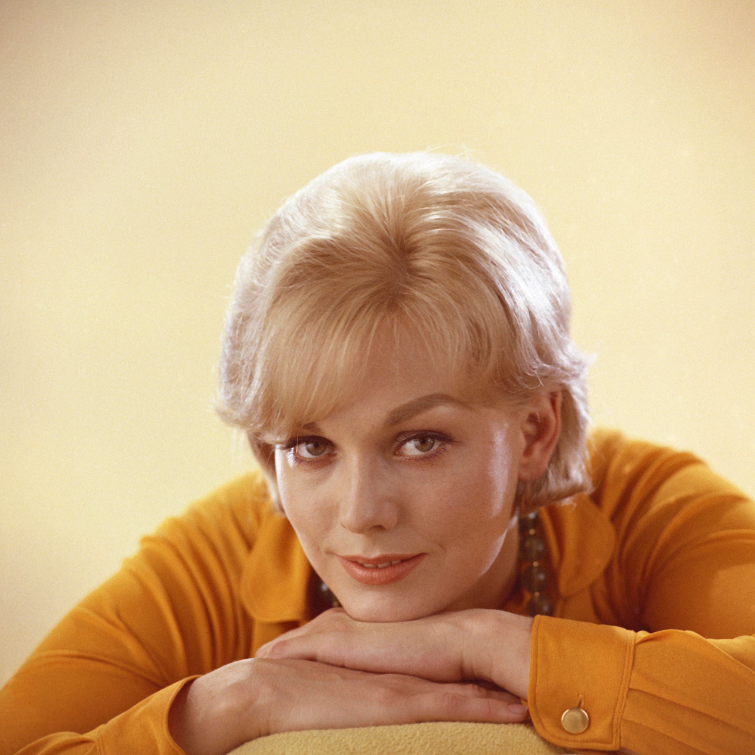 2560x2560 Kim Novak to Receive Venice's Golden Lion for Lifetime Achievement