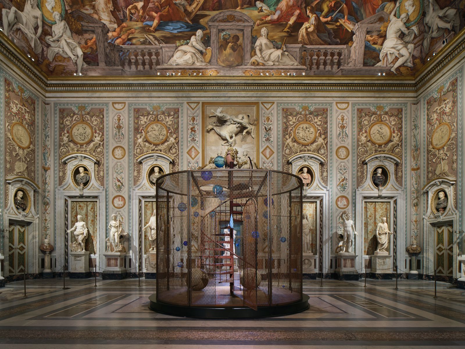 1600x1200 Louise Bourgeois at Villa Borghese. THE WORLD OF INTERIORS