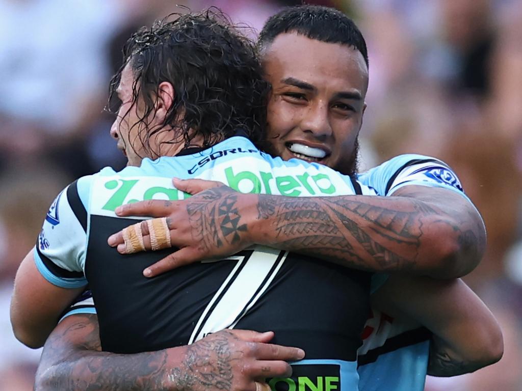 1024x768 Nicho Hynes Stars As Sharks Beat Manly 30 14