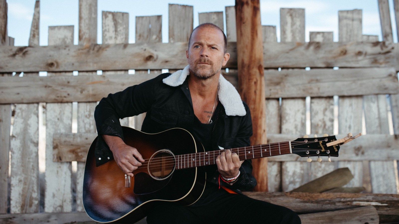 1600x900 Kip Moore Announces New Album 'Solitary Tracks'