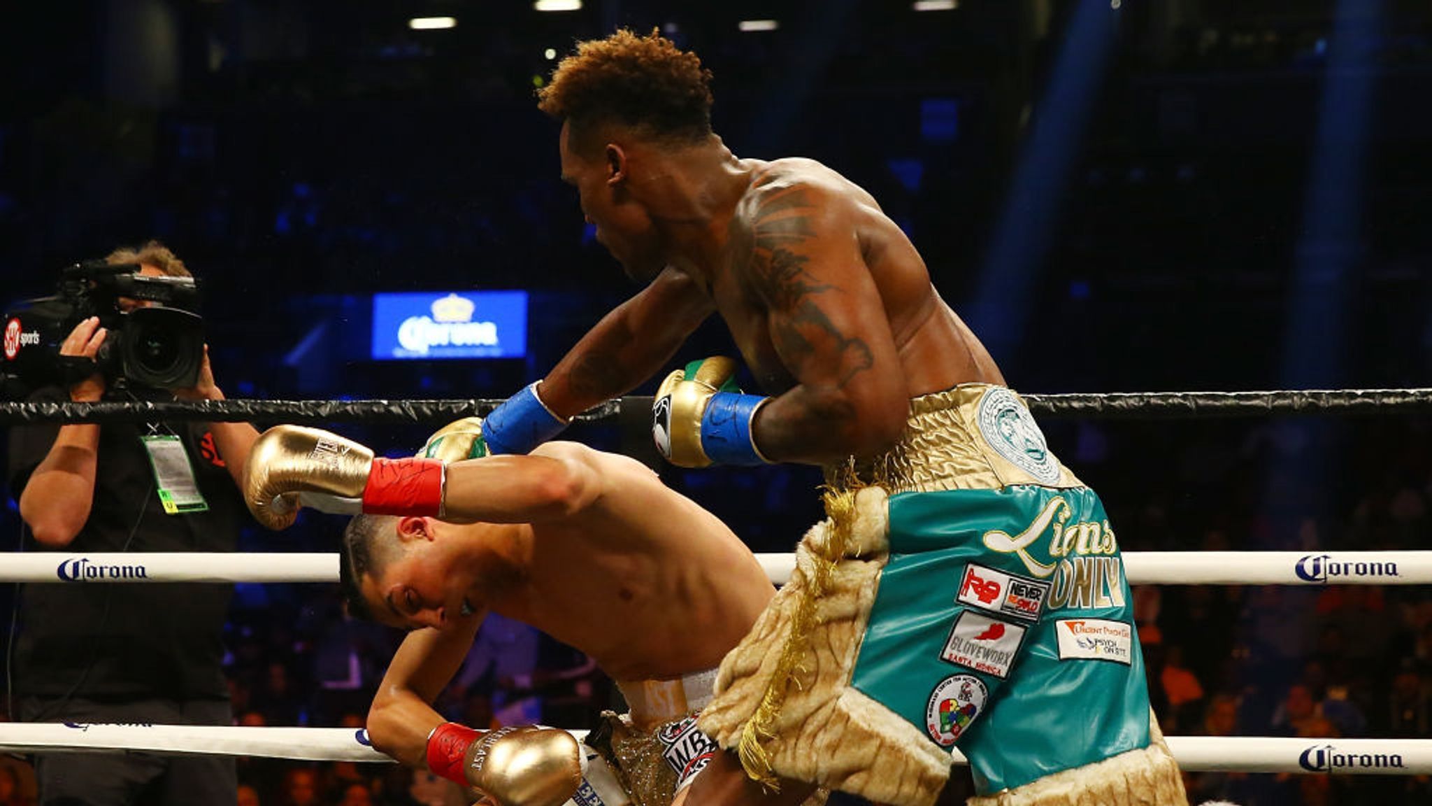 2048x1152 Jermall Charlo KO's Hugo Centeno Jr to become Gennady Golovkin mandatory challenger
