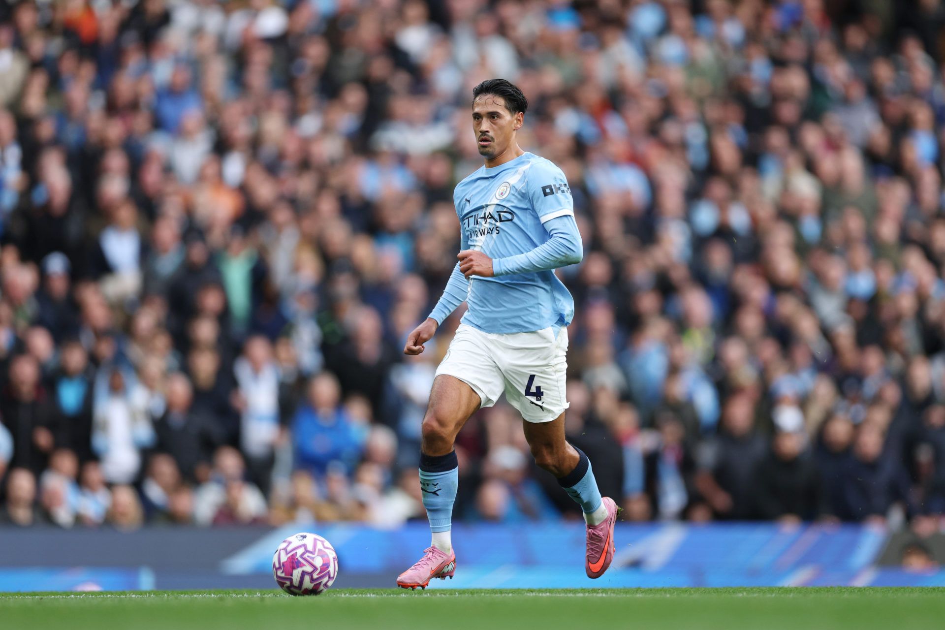 1920x1280 Tijjani Reijnders working hard to form bond with £51m Manchester City player, 'we often talk in training'