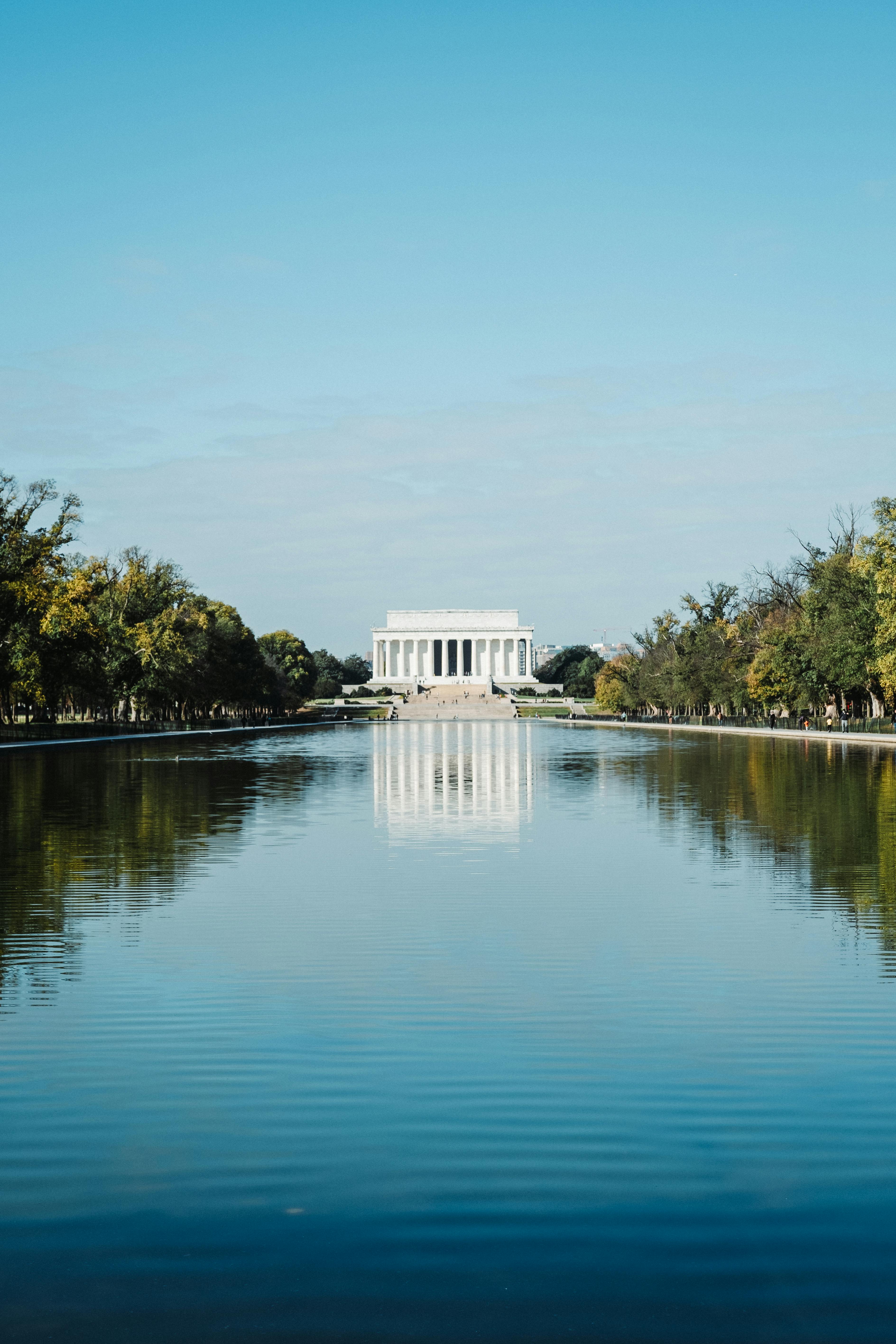 3778x5667 The Lincoln Memorial Reflecting Pool in Washington · Free