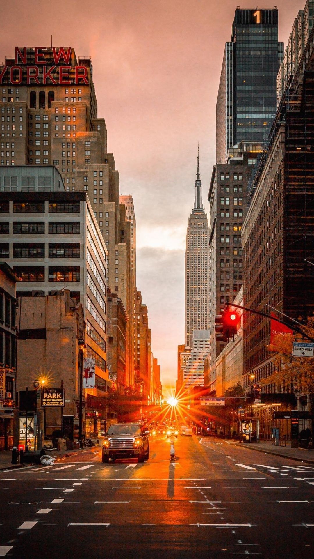 1080x1920 Manhattanhenge Wallpaper