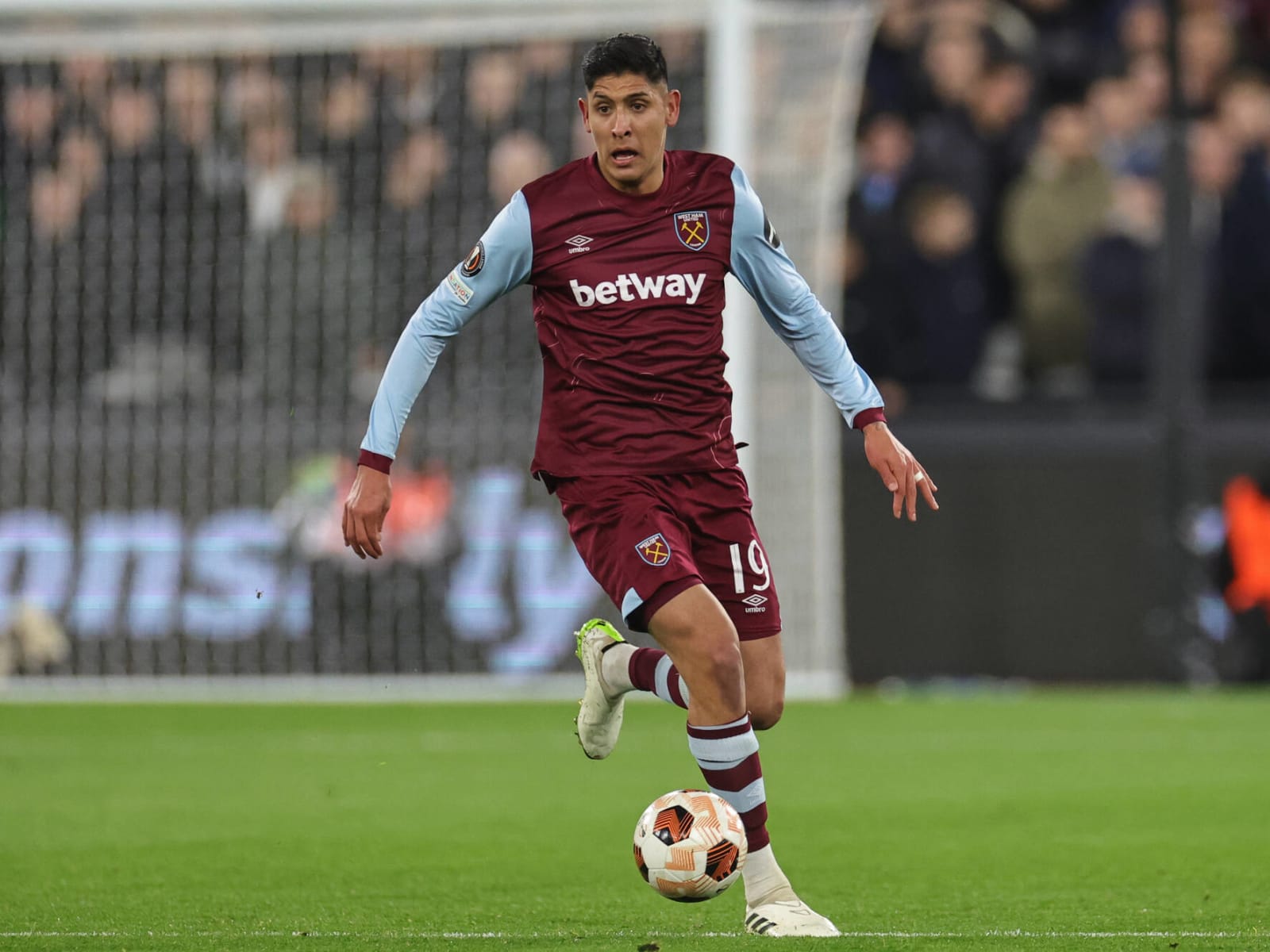 1600x1200 Watch: Stunning West Ham move sees Edson Alvarez bag first Hammers goal