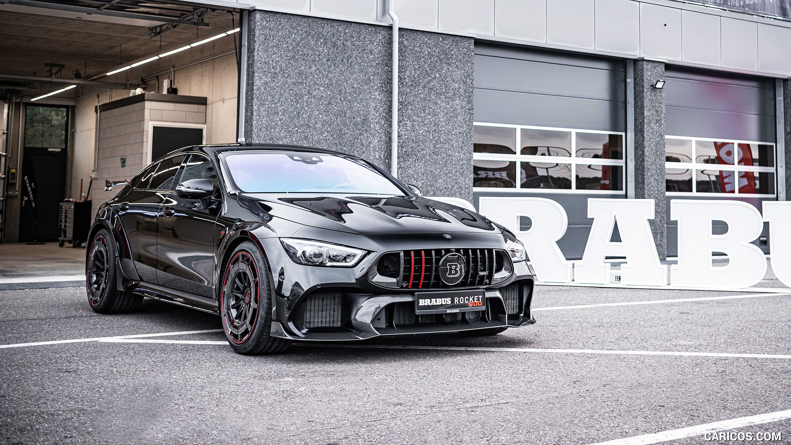 2560x1440 BRABUS ROCKET 900 ONE OF TENMY Based On Mercedes AMG GT 63 S 4MATIC+. Front Three Quarter