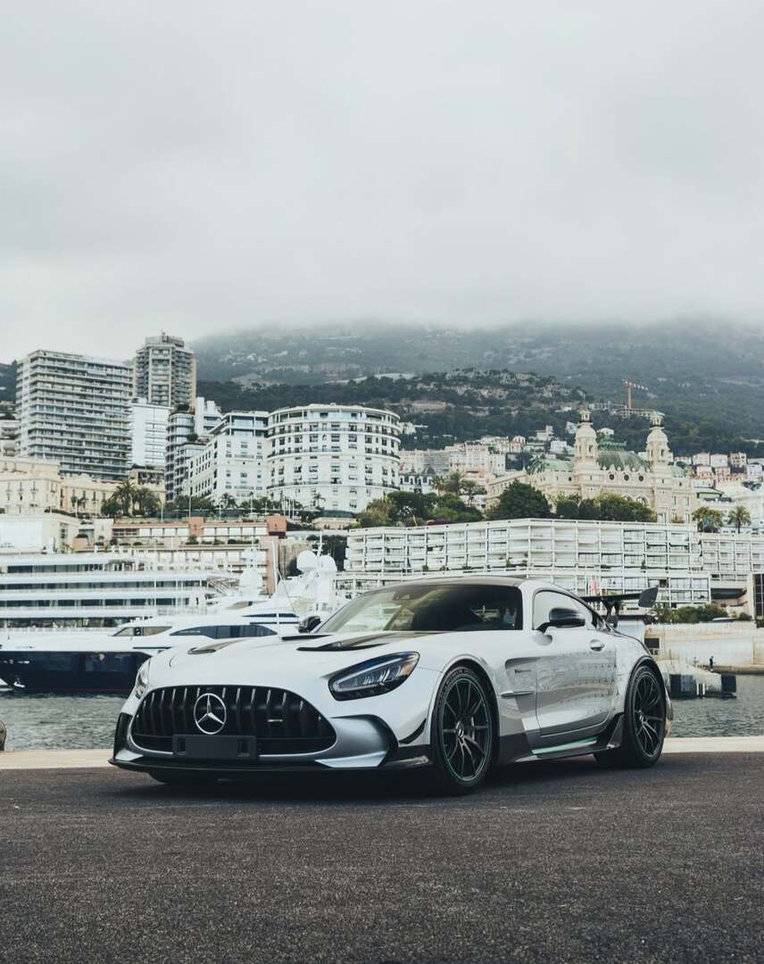 856x1080 ECR AMG GT Black Series Details