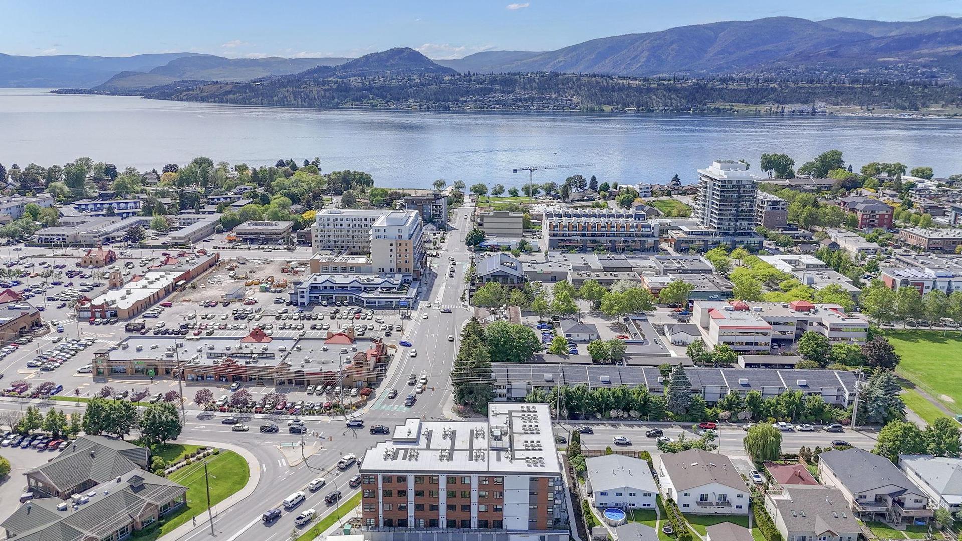 1920x1080 KLO Road, Kelowna, BC V1Y 4X5 Andrews, Royal LePage Kelowna