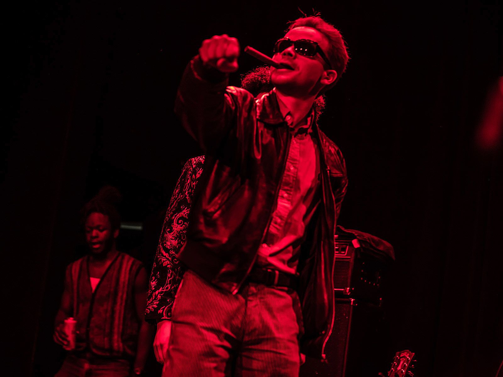 1600x1200 Black Midi Played A Sopranos Themed Show At Jersey City's White Eagle Hall (pics, Setlist, Video)