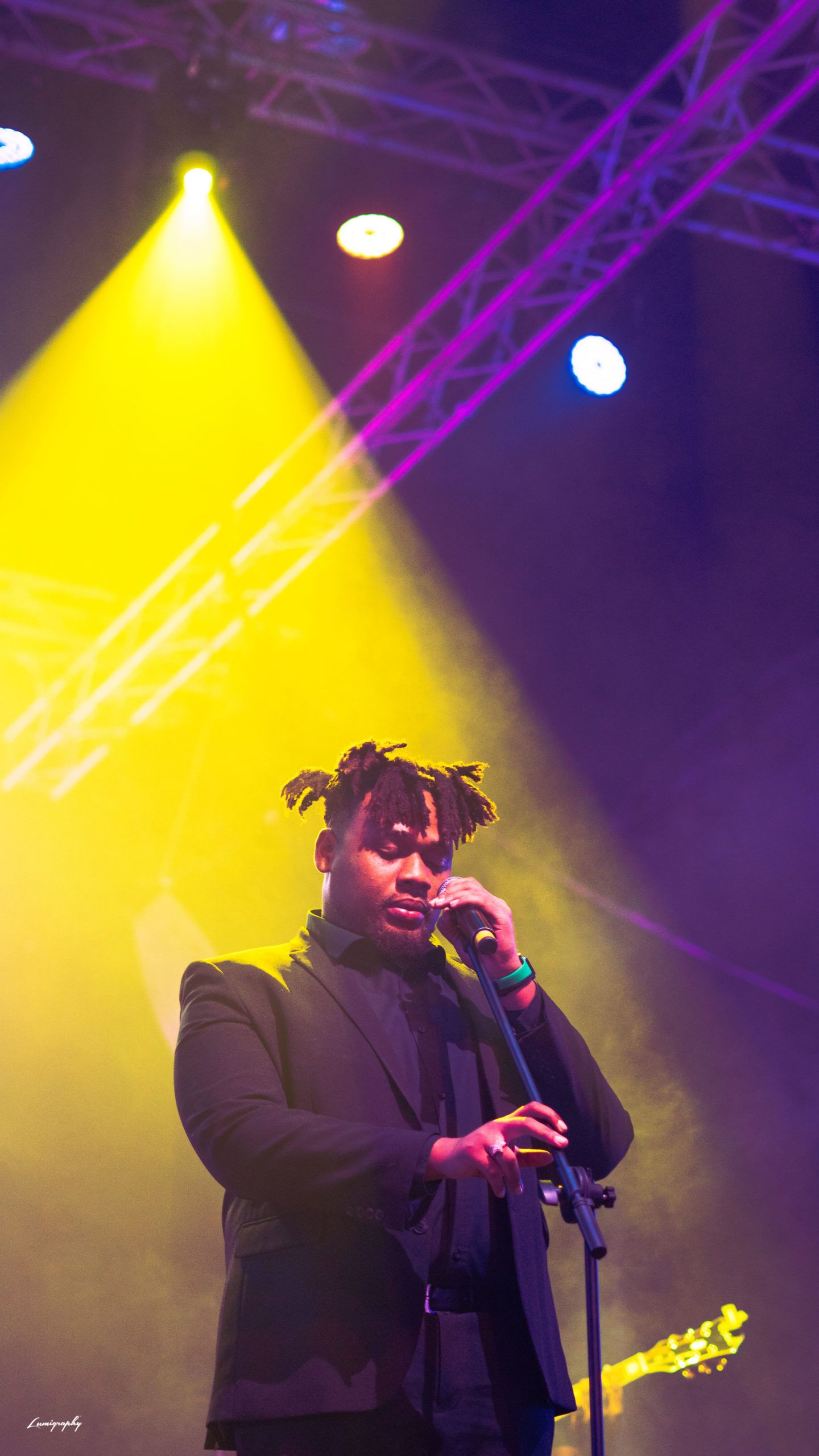 1440x2560 Lights, Camera & Moments from Buju's Sorry I'm Late Album Listening Party