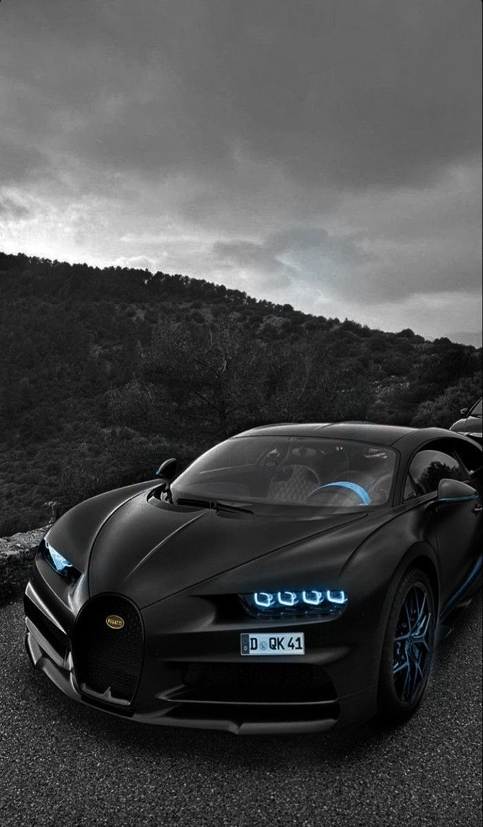 701x1200 Bugatti Chiron