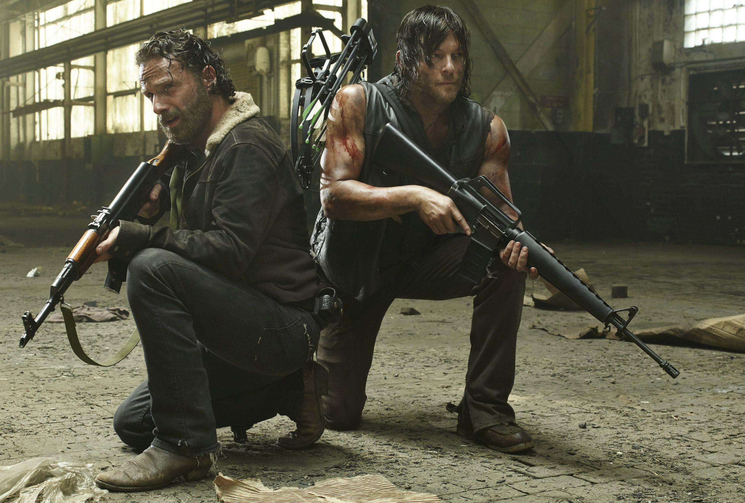 2962x2000 Norman Reedus and Andrew Lincoln in TWD wallpaper