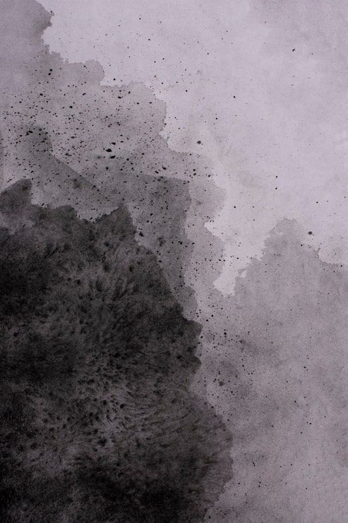 493x740 Black fade wallpaper Image