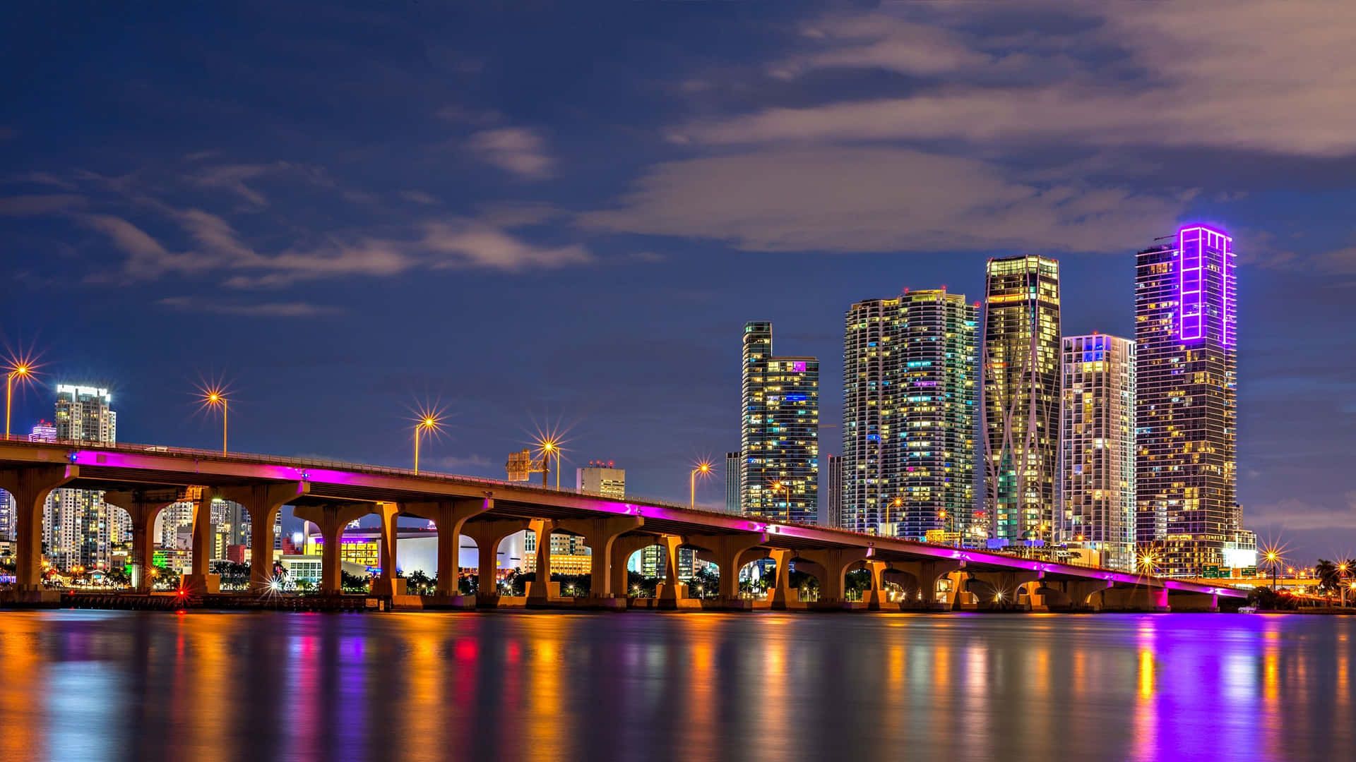 1920x1080 Download Beautiful aerial view of Miami skyline Wallpaper