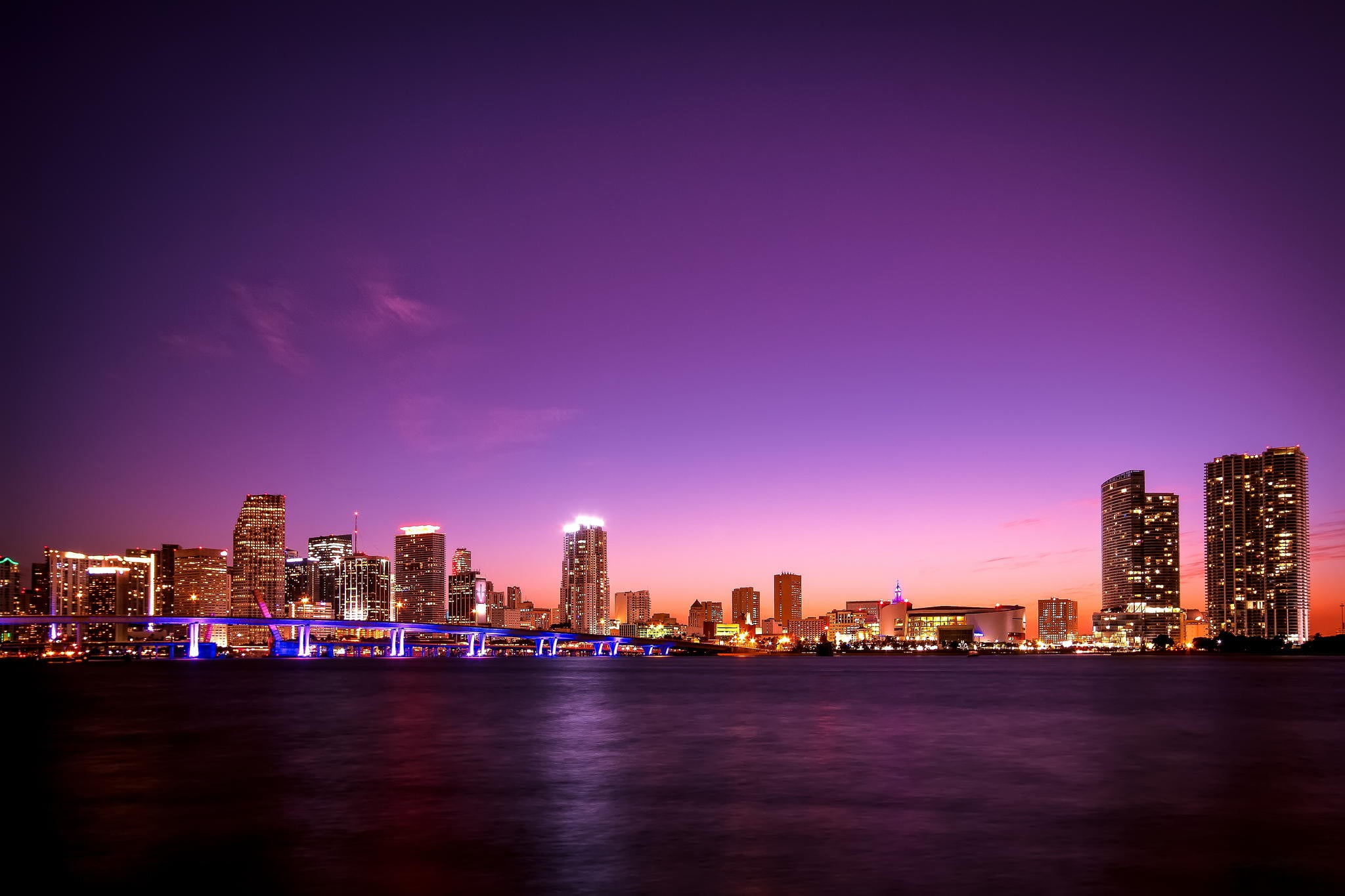 2048x1365 Lighted city landscape portrait, city, Miami, Florida HD wallpaper
