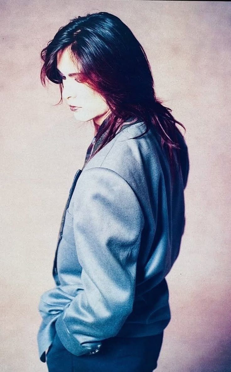 736x1186 RIP Atsushi Sakurai❤️. Visual kei, Pose reference, Pretty men