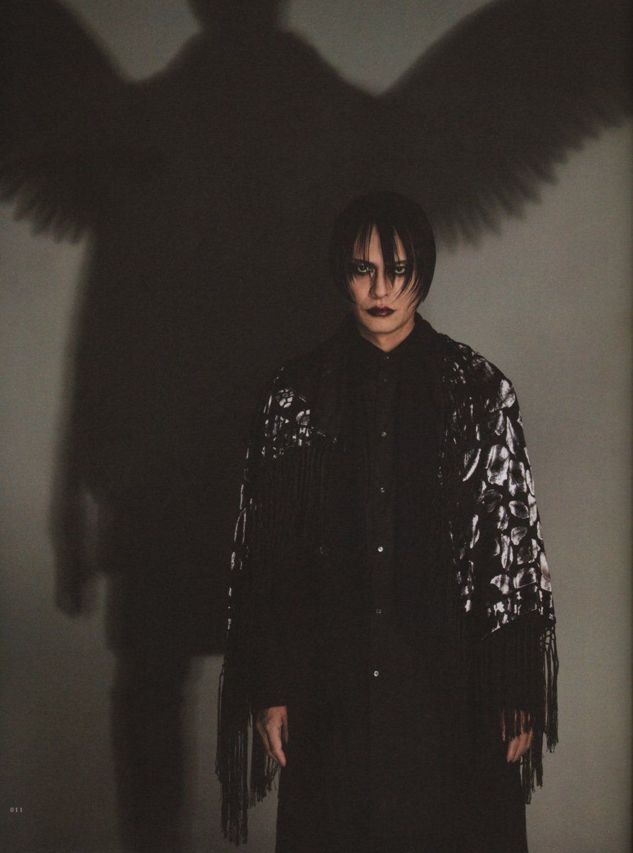 890x1200 Atsushi Sakurai was fine then and is still FIONE now