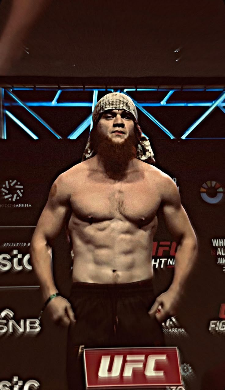 736x1276 Kasachstan. Kampfsport, Mixed martial arts, Ghost y könig