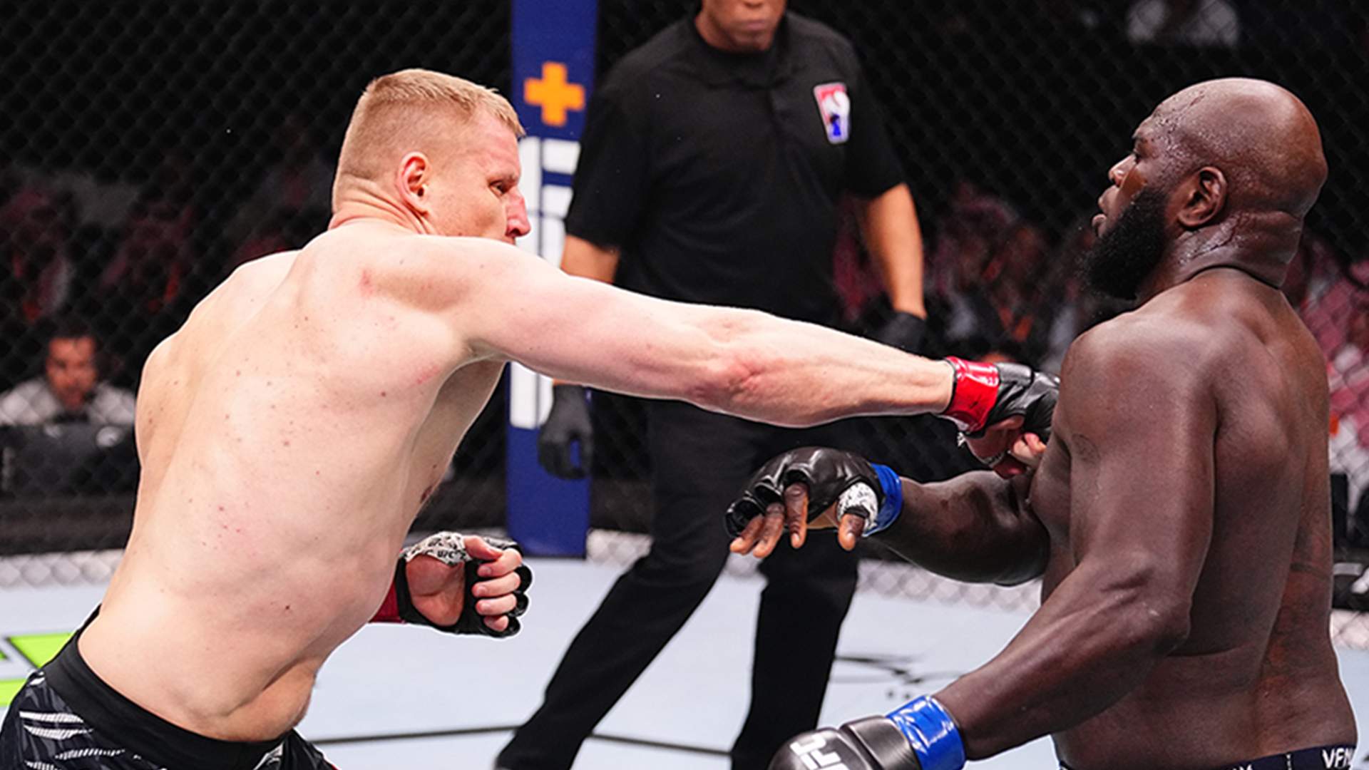 1920x1080 In Tough Style: How Pavlovic got back on the winning track and Shara Bullet lost out. Известия