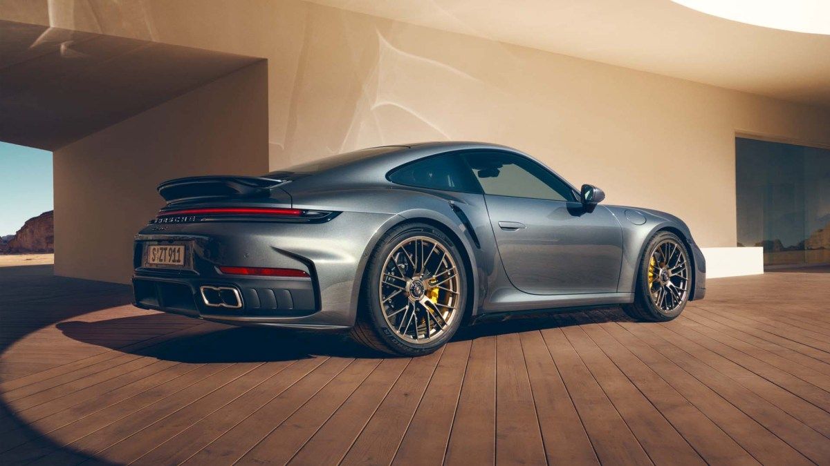 1200x675 Can't afford a Porsche? There's a wallpaper for that