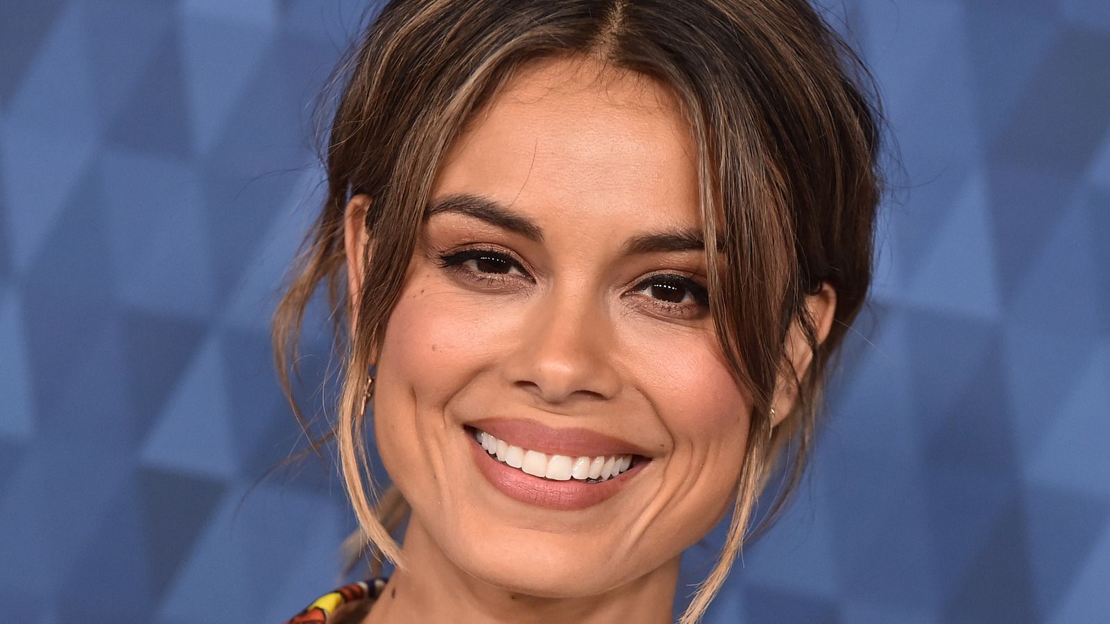 1600x900 Nathalie Kelley: An Inside Look At The Life And Career Of The Australian Actor