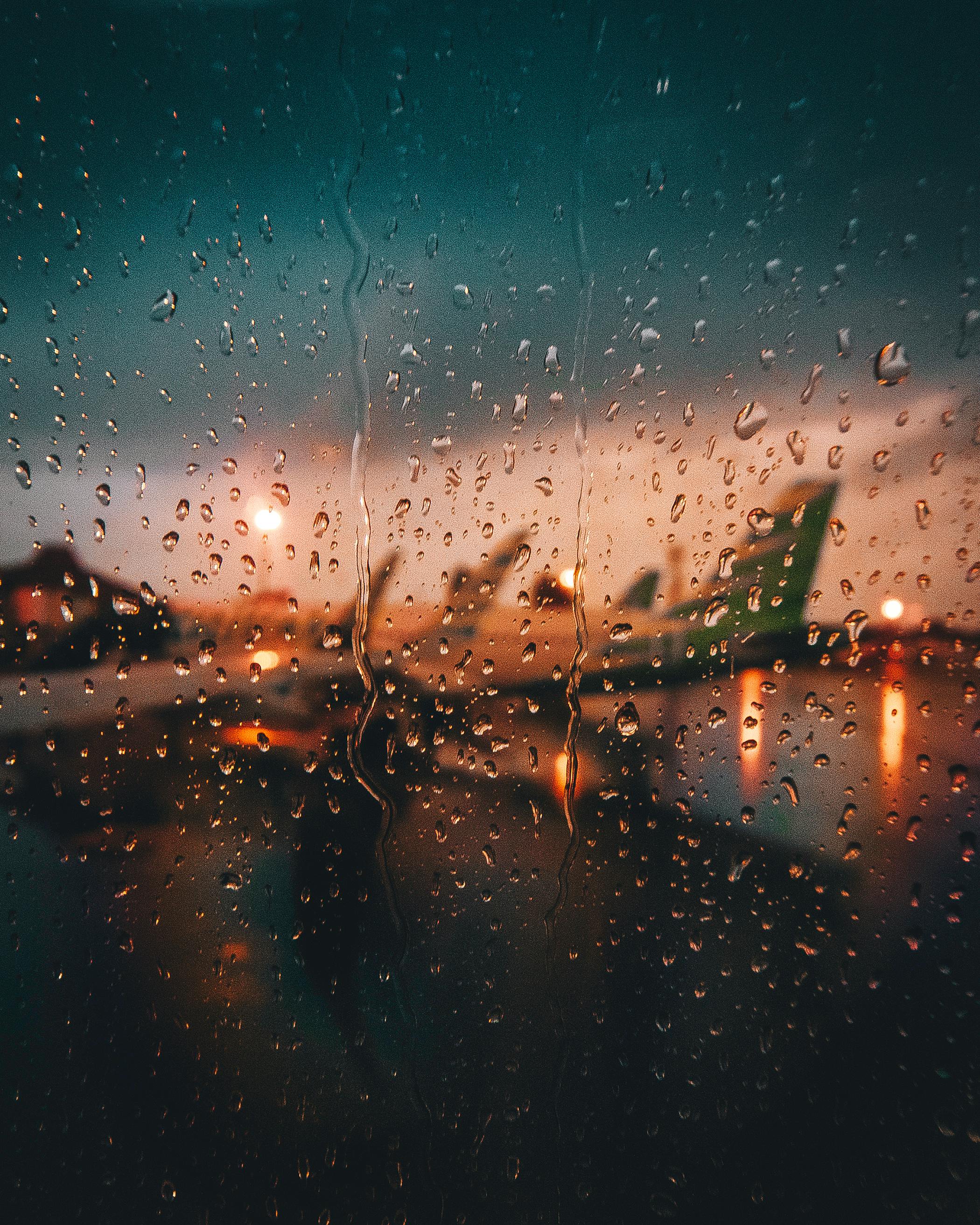 2100x2625 Photo of Rain Drops · Free