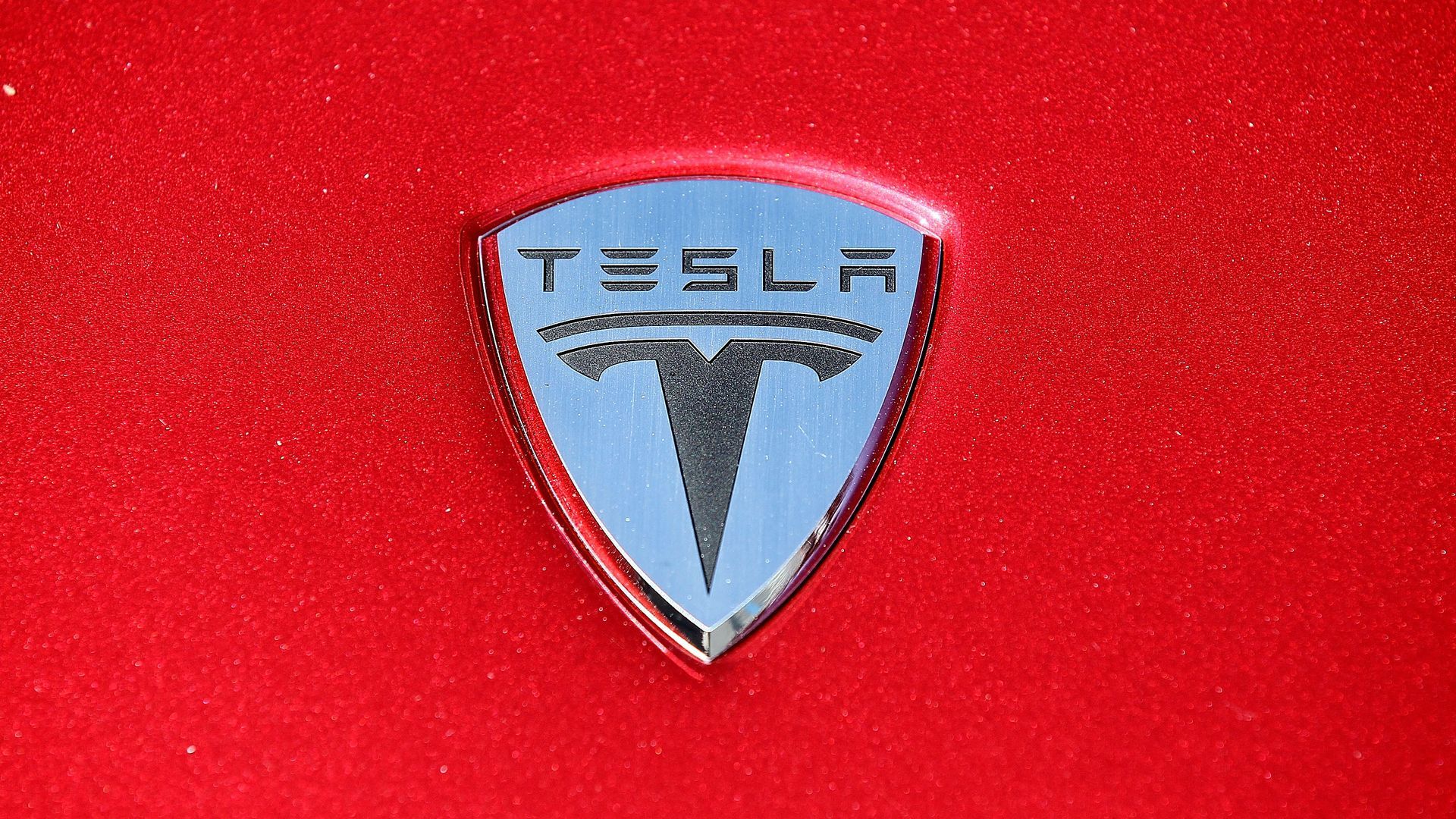 1920x1080 Tesla's chief accounting officer bails after just one month