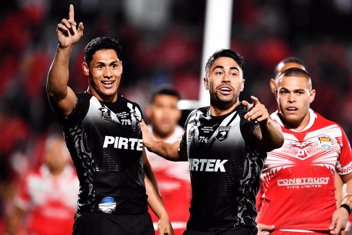 1200x799 Shaun Johnson Awards Kiwis Try To Teammate Roger Tuivasa Sheck: 'I Lost Paper Scissors Rock'