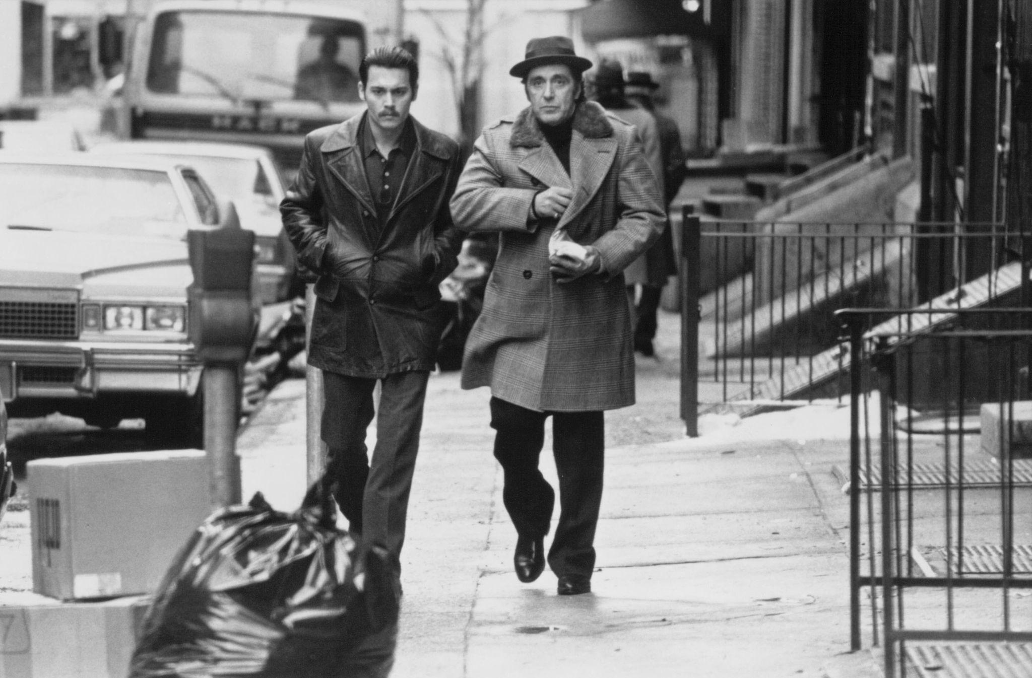 2048x1346 Donnie Brasco (1997)