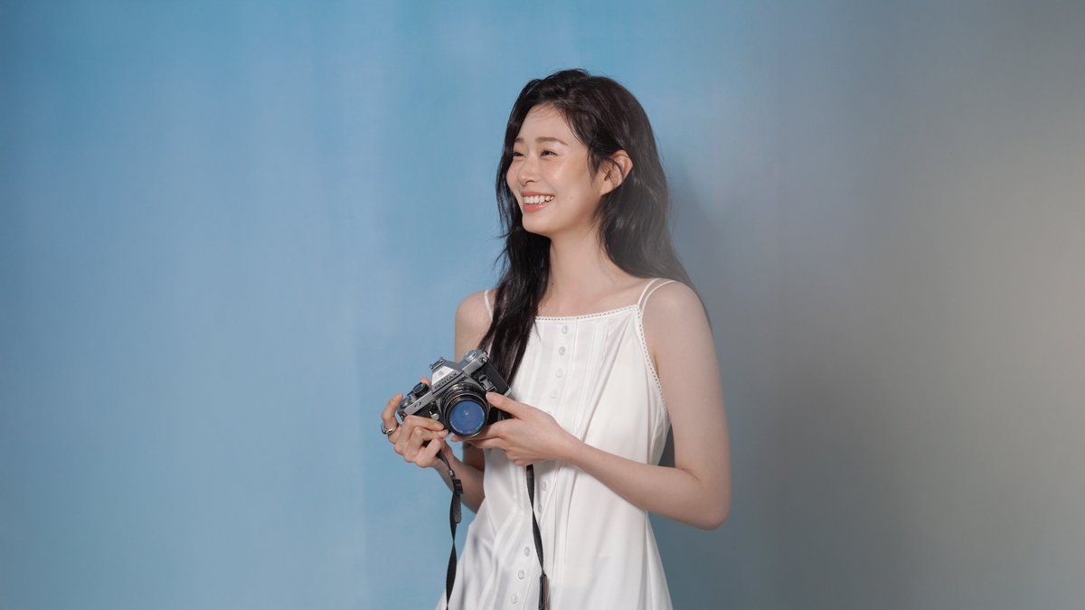 1200x675 김민주 #민주 #KimMinju #Minju #배경화면 #Wallpaper #LockScreen Minju 260312 twt PC Wallpaper
