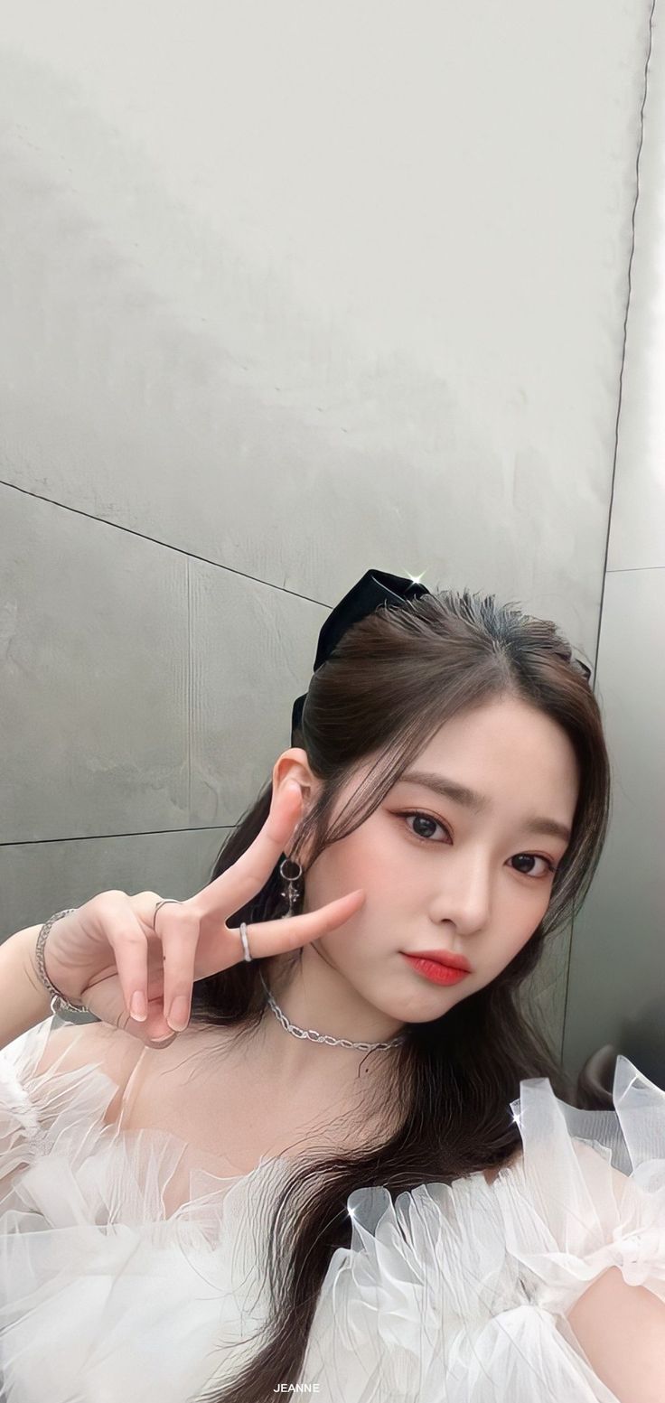 736x1553 Iz one wallpaper. Kim minju wallpaper, Foto minju, Iz one minju