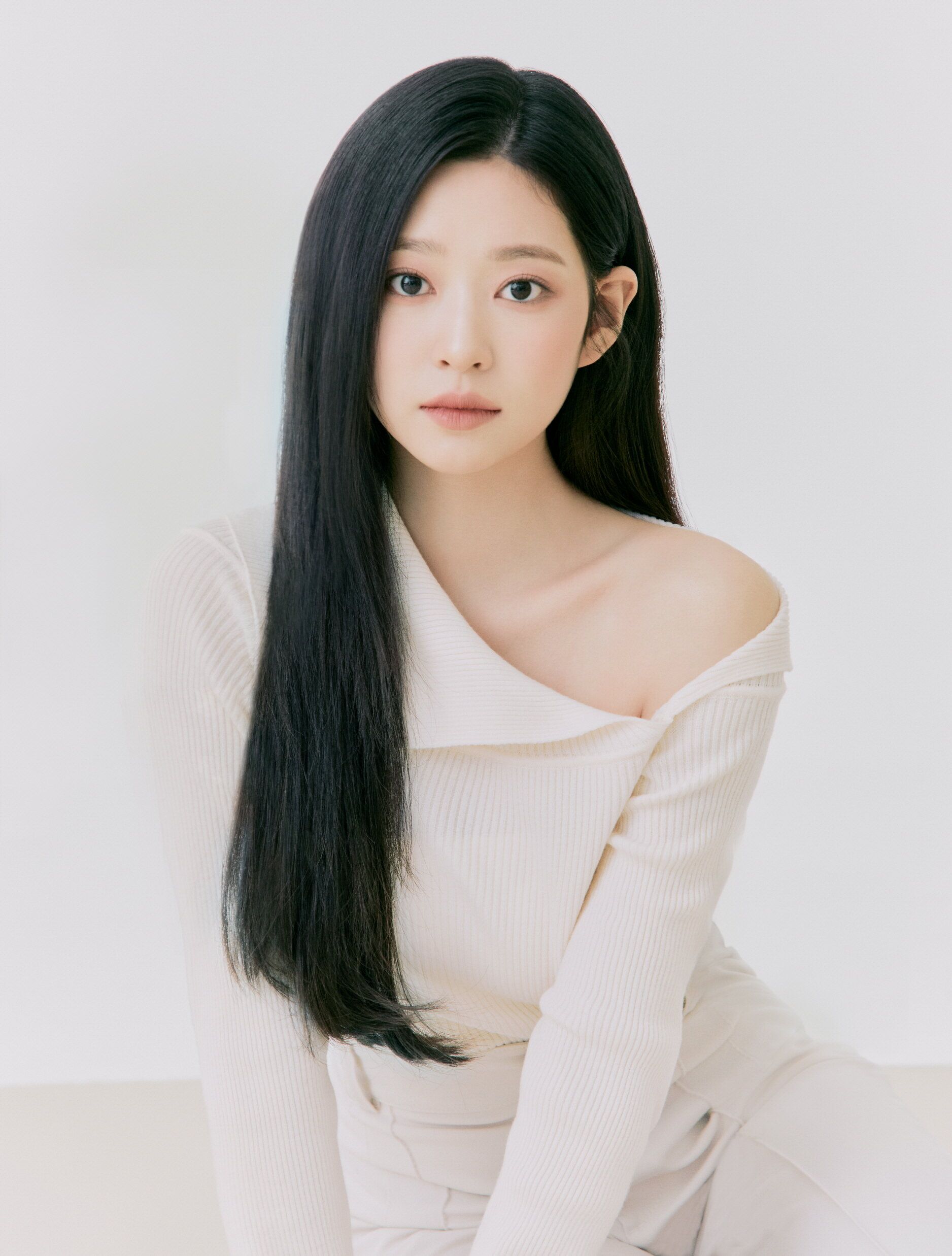 1876x2475 Minju
