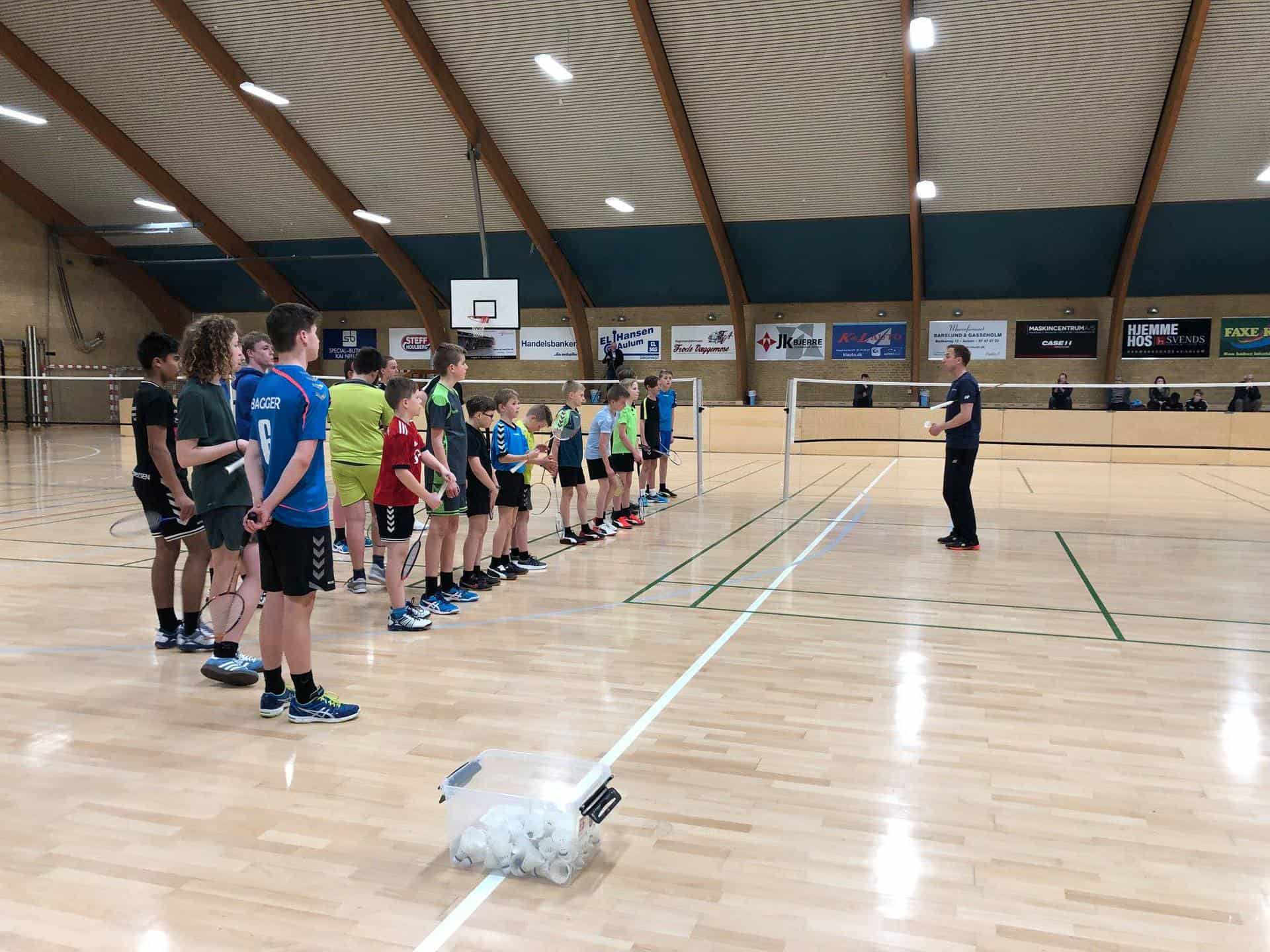 1920x1440 Badminton