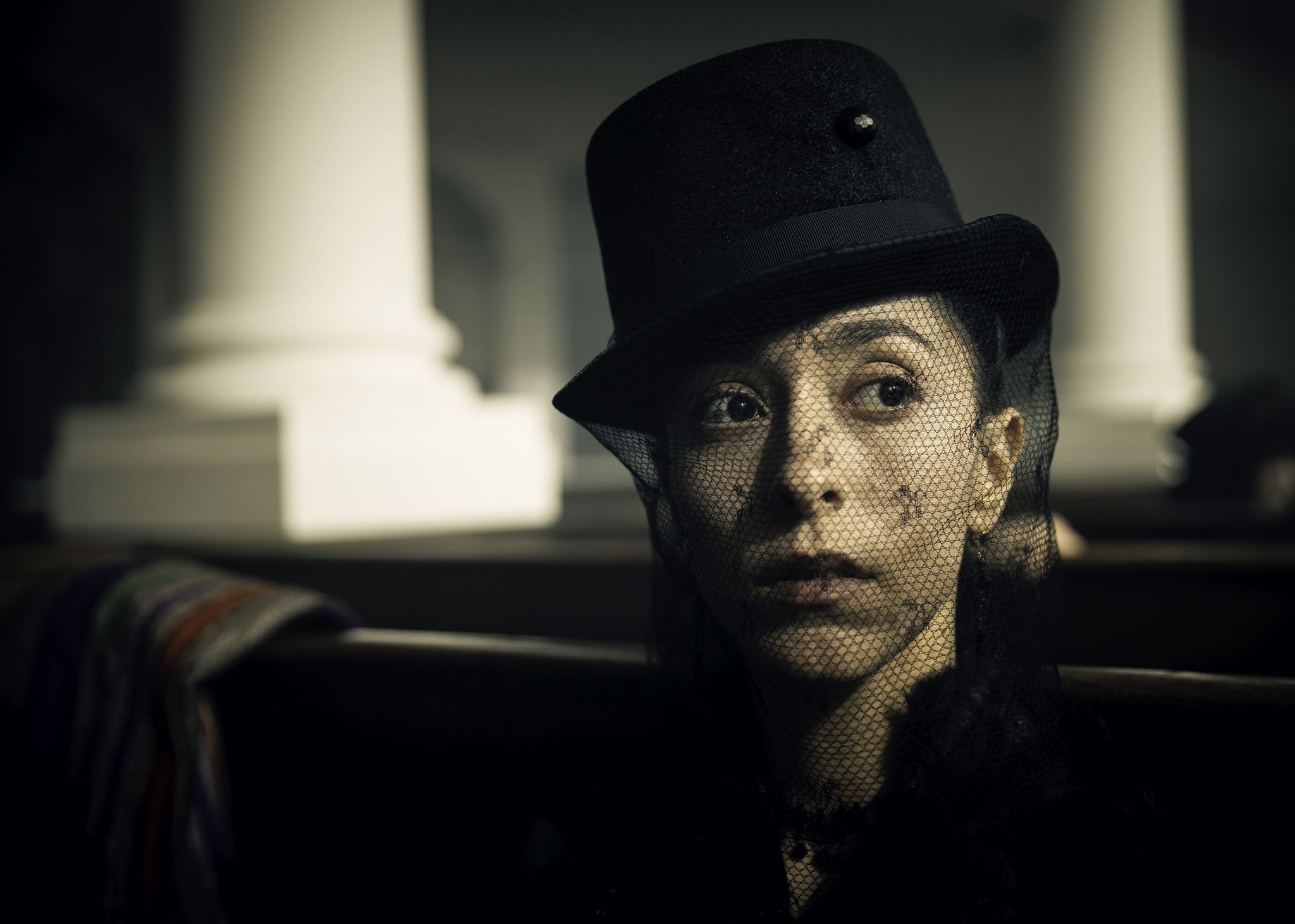 2048x1462 Oona Chaplin