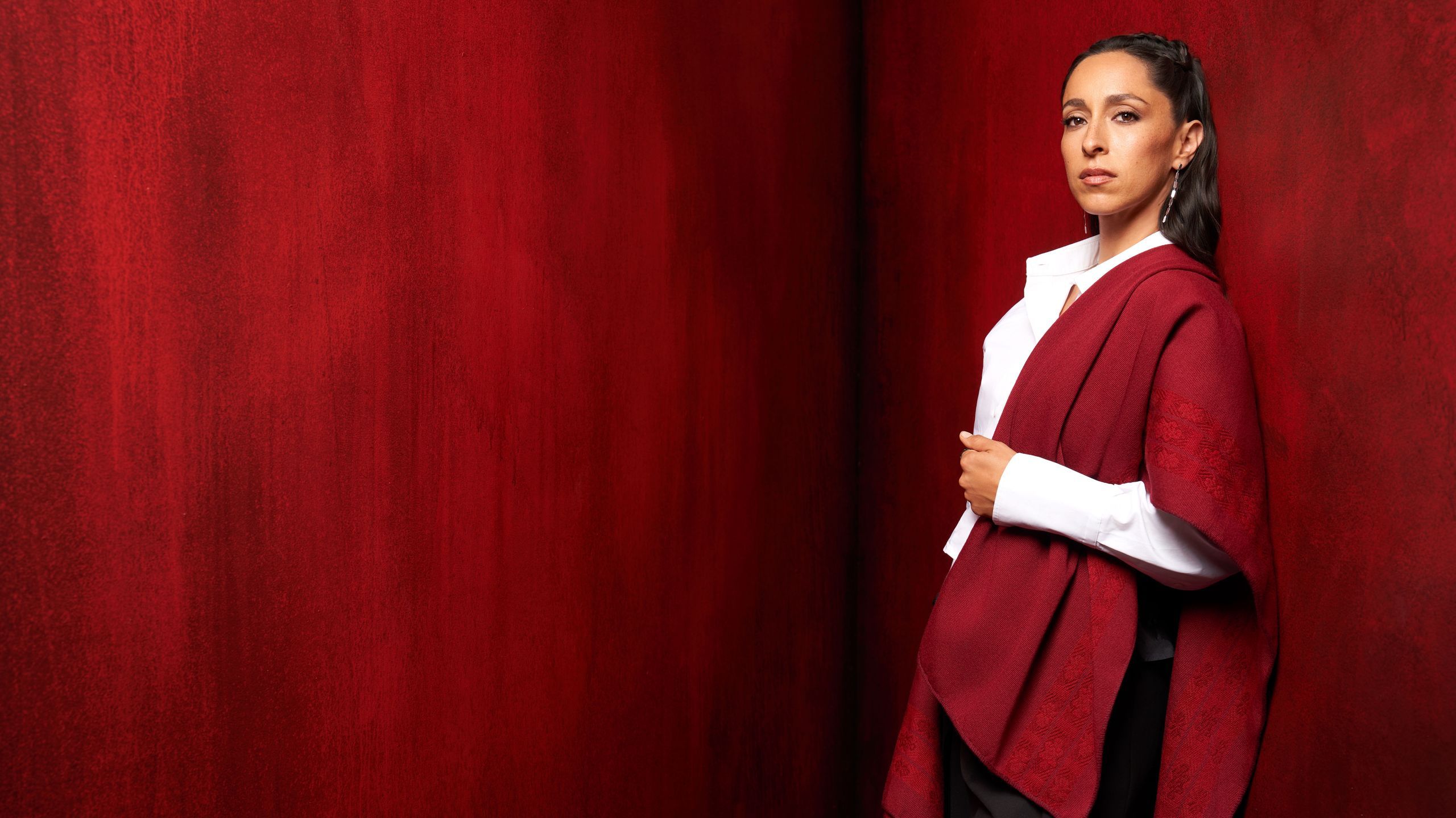 2560x1440 Oona Chaplin: “Avatar nos hace recordar algo que tenemos dentro de nosotros, nuestra memoria ancestral”. GQ España