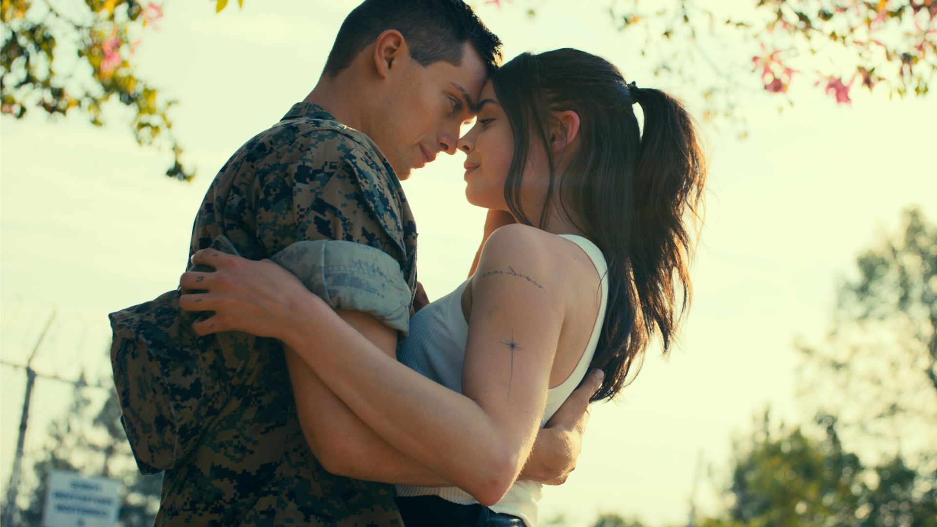 1920x1080 Purple Hearts (2022 Movie) Wallpaper
