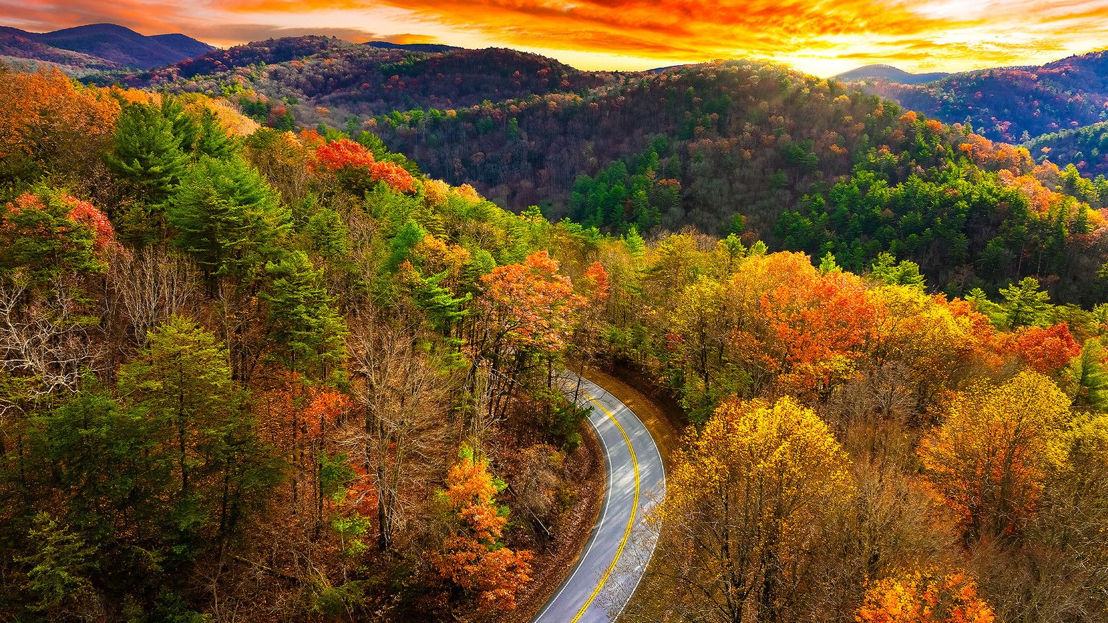 1600x900 America's Most Beautiful Road Is Also Its Most Dangerous