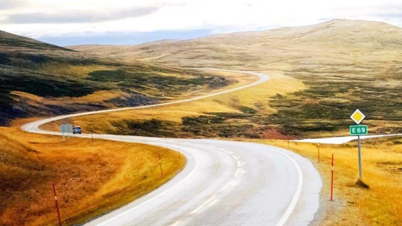 1280x720 This Highway in Norway Is Literally the Last Road on Earth