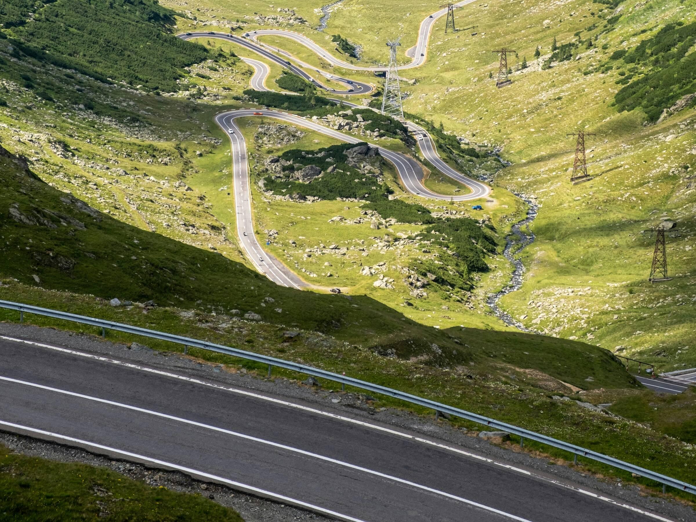 2400x1800 The Transfagarasan Highway