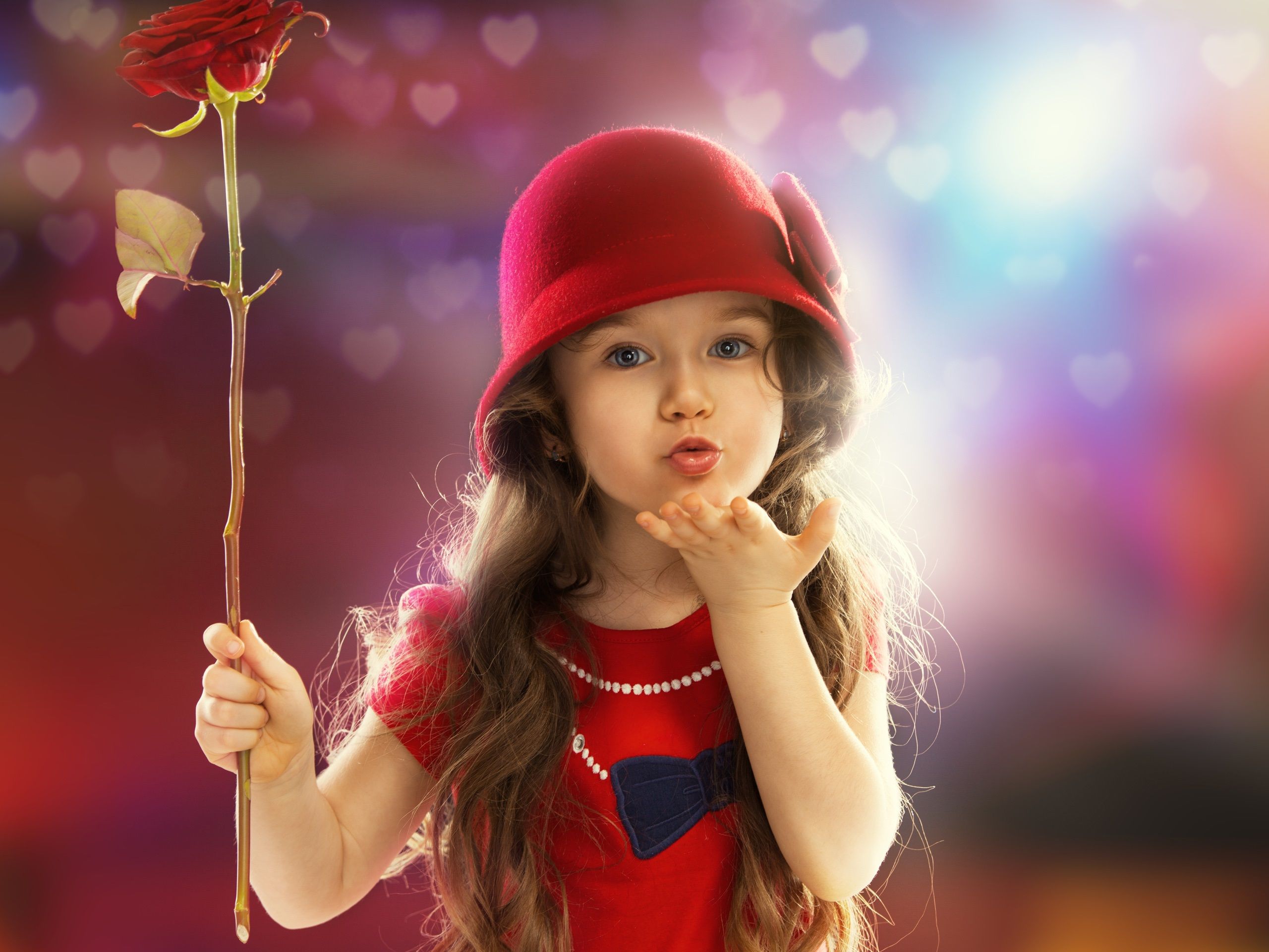 2560x1920 Cute Girl Child Wallpaper