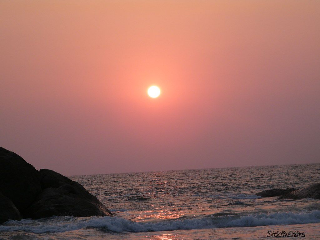 1024x768 Sunset. Kapu Beach Udupi