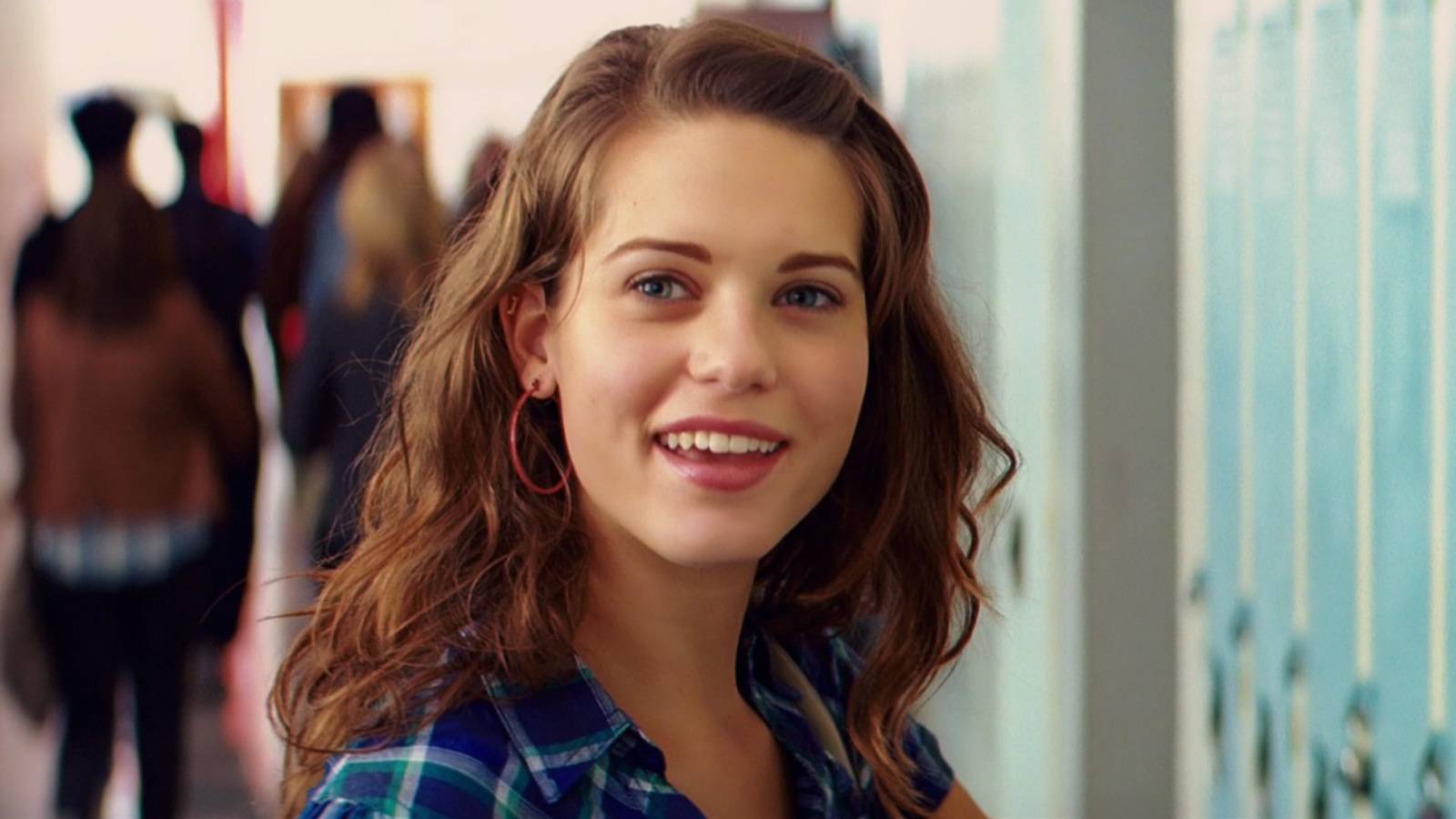 1600x900 Lyndsy Fonseca's 10 Best Roles