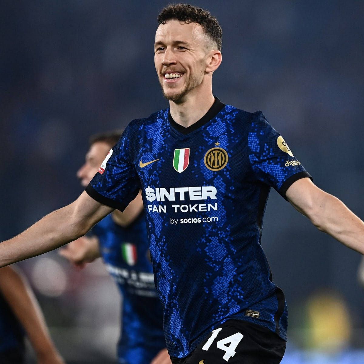 1200x1200 Download Ivan Perisic Smiling Wide Wallpaper
