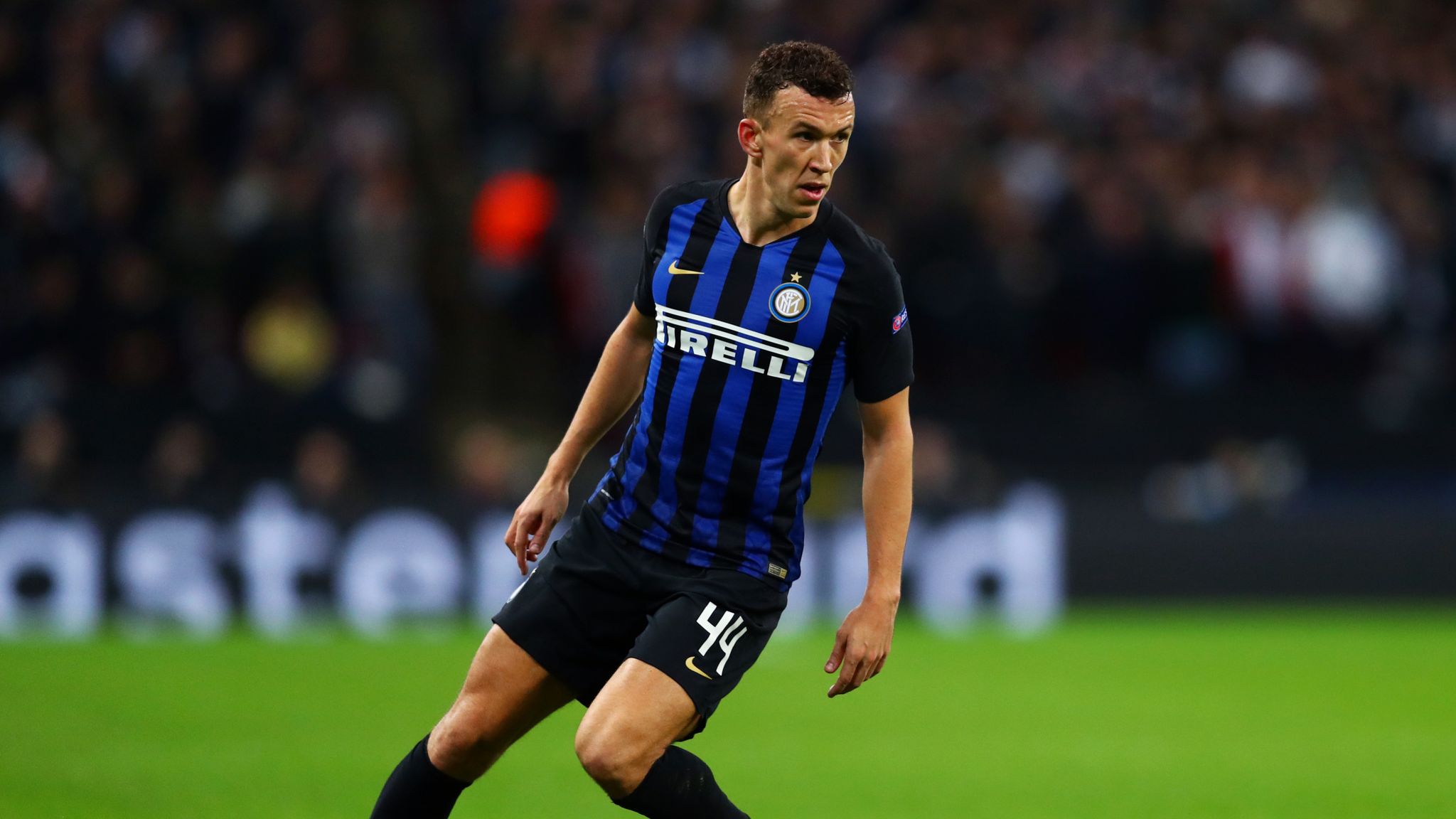 2048x1152 European Paper Round Up: Tottenham Line Up Ivan Perisic