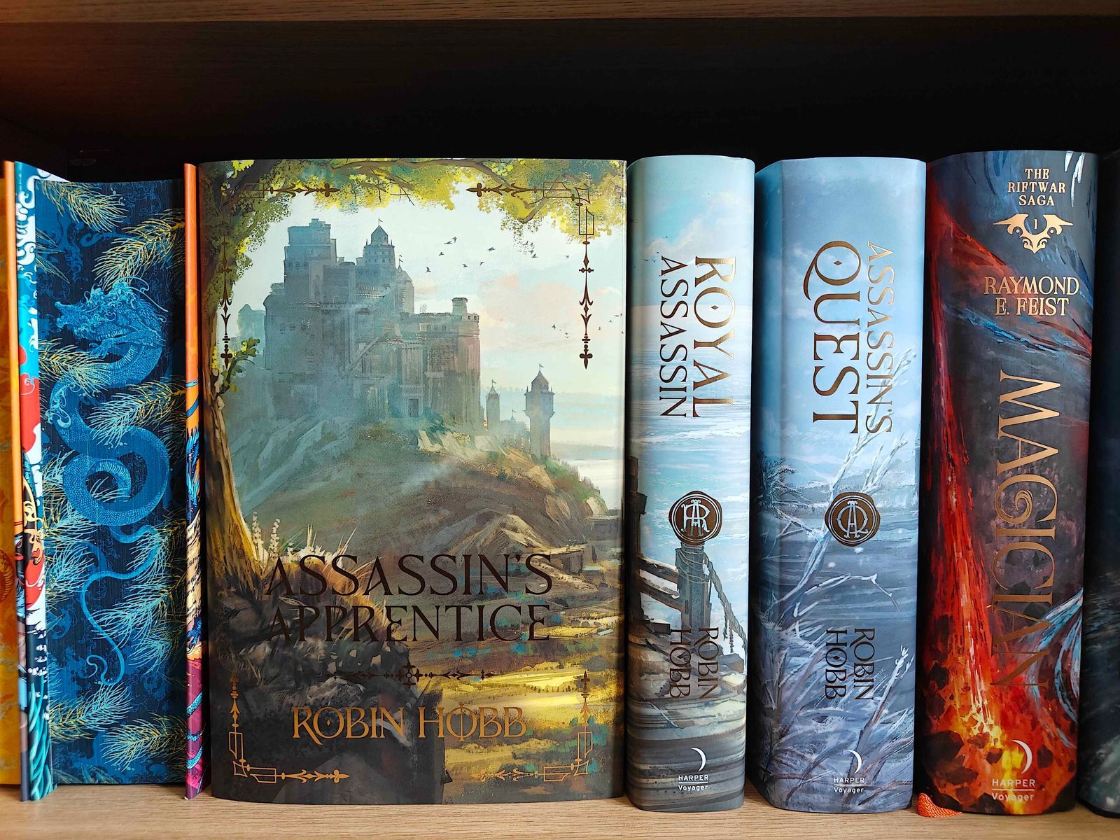 1600x1200 Farseer Trilogy by Robin Hobb (Illumicrate Exclusive)